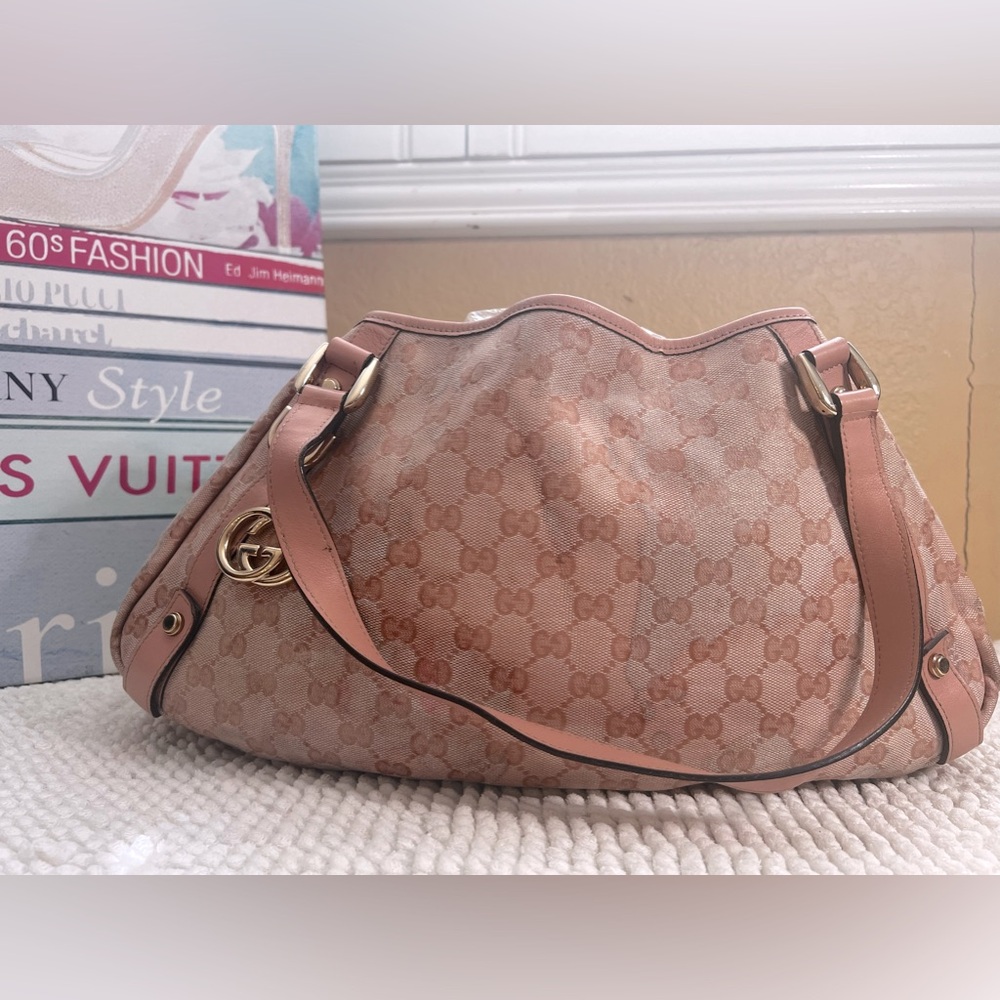 Gucci hobo bag